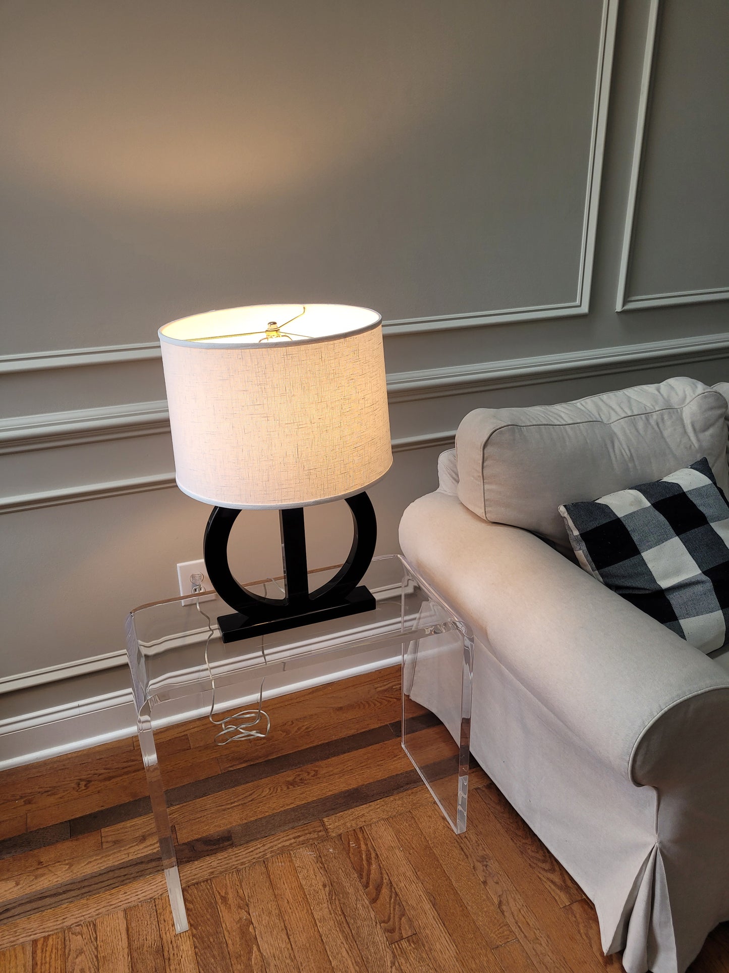 Ondu Table Lamp
